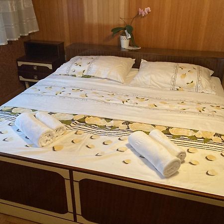 Sempeter pri Gorici 7 Flower Street Apartment מראה חיצוני תמונה