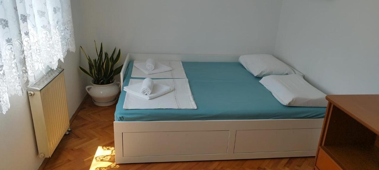 Sempeter pri Gorici 7 Flower Street Apartment מראה חיצוני תמונה